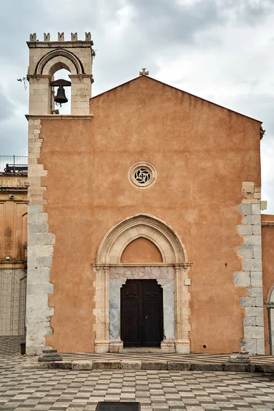Die Historische Augustinerkirche Der Stadt Taormina Auf Der Insel Sizilien — Stockfoto