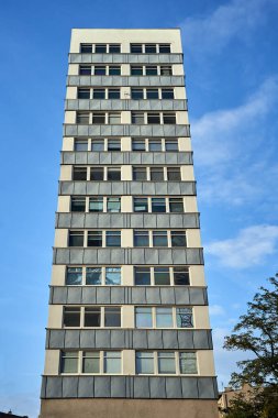 Poznan, Polonya 'da modern bir ofis binasının cephesi