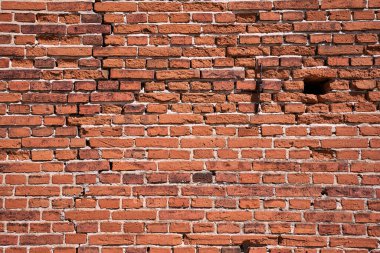 Bledzew, Polonya 'da eski bir tuğla çiftlik binasının duvarı