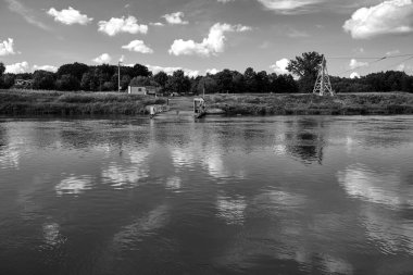 araba feribotu Warta Nehri, Polonya