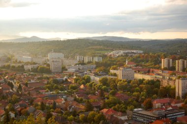 Macaristan 'ın Miskolc kentinin hava manzarası