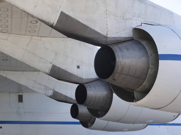 Heavy cargo aircraft jet engine exhausts. Aircraft details