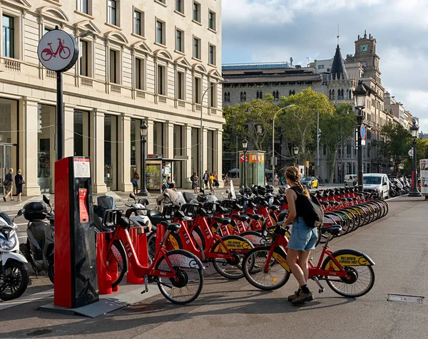 Punto Recogida Bicicletas Eléctricas Scooters Barcelona Cataluña España —  Fotos de Stock