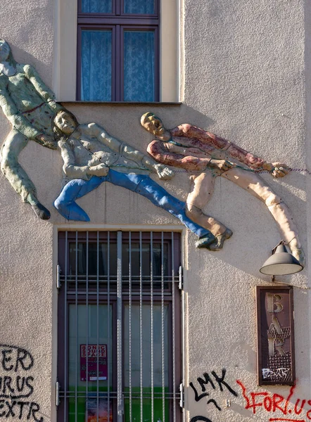 Figuren Einer Hausfassade Berlin Kreuzberg Deutschland — Stockfoto