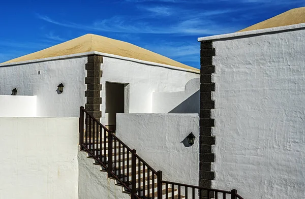 2022年11月 西班牙加那利群岛兰萨罗特的村庄和房屋 — 图库照片
