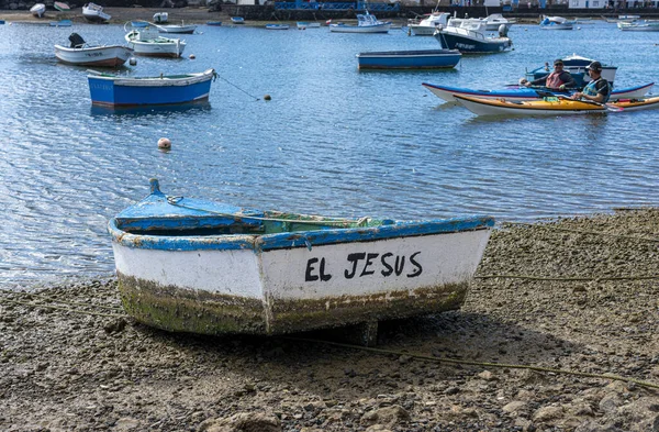 Paddle Boats Charco San Gines Lagoon Fishing Boats Arrecife Lanzarote — Stok fotoğraf