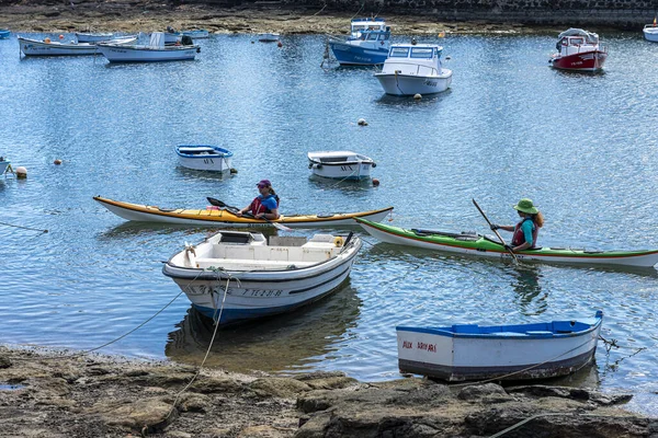 シャルコ ジネス ラグーンにパドルボート Arrecife Lanzarote Canary Islands スペイン — ストック写真