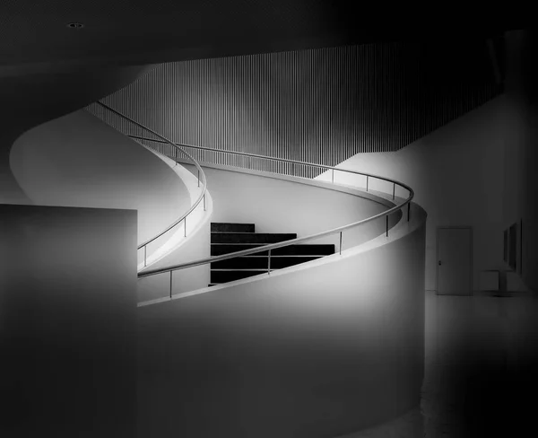 Чорно Біла Фотографія Спіральні Сходи Крупним Планом Філармонічний Зал Щецин — стокове фото