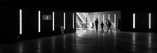 Czarno Białe Zdjęcia Stacja Metra Museumsinsel Linii Berlin Niemcy — Zdjęcie stockowe