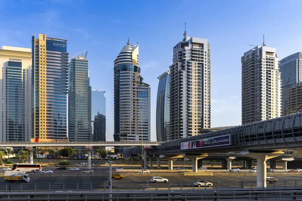 Dubai, şehir merkezindeki Sobha Tren İstasyonu, Birleşik Arap Emirlikleri, Orta Doğu, Asya