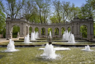 Peri Masalı Çeşmesi, Volkspark Friedrichshain, Berlin, Almanya