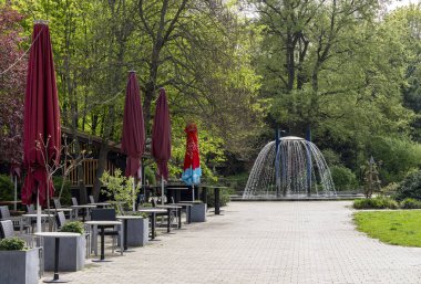 İlkbaharda Volkspark Friedrichshain, Berlin, Almanya