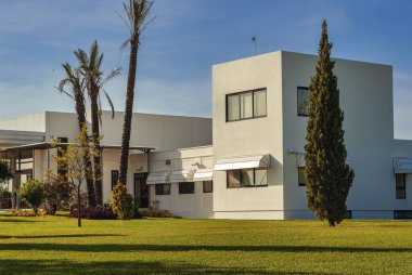 Chiclana, Endülüs, İspanya 'da büyük bir mezarlıkta mezarlık yönetimi