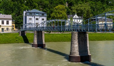 Mozartsteg üzerinden Salzach, Salzburg, Avusturya