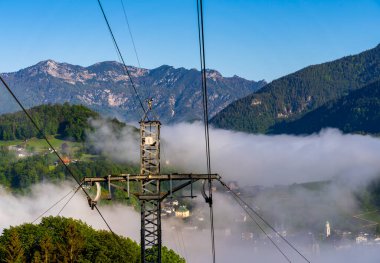 Almanya 'nın Bavyera eyaletinin Berchtesgaden kasabasında sabah sisi