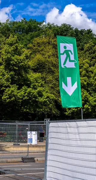 2024 Avrupa Futbol Şampiyonası 'nın oturum aralarında Brandenburg Gate, Berlin, Almanya