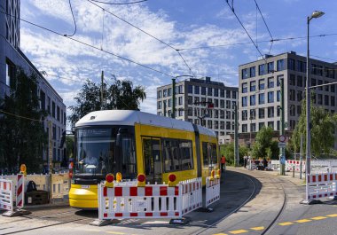 Berlin Nordbahnhof, Berlin, Almanya 'daki tramvay bağlantısında inşaat çalışmaları