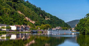 Yolcu gemisi iskelesi, Main, Miltenberg, Lower Franconia, Bavyera, Almanya,