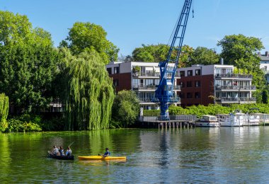 The Spree at the Stralauer Spitze in Berlin-Treptow, Berlin, Almanya