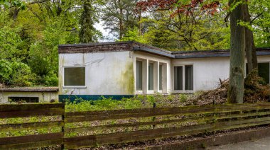 Schwanenwerder Adası 'nda boş mülkler, Berlin, Wannsee, Almanya