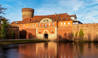 Berlin-Spandau Kalesi. Kapısı, sarayı, Basket Kralı ve Basket Kraliçesi, Berlin, Almanya.