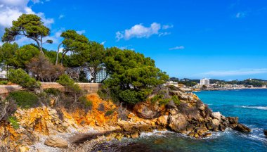 Mallorca, Cala Ratjada, Balear Adaları, İspanya 'nın kuzeyindeki manzara ve kıyı bölgesi