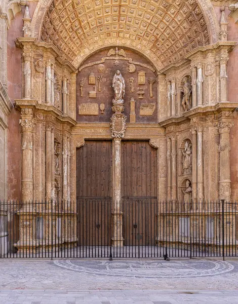 Manzaralar, mimari ve günlük şehir manzaraları, Palma de Mallorca, Balearic Adaları, İspanya