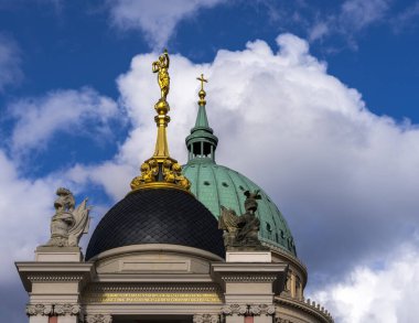 Brandenburg, Almanya 'daki Potsdam' daki Old Market 'te Fortuna Portal