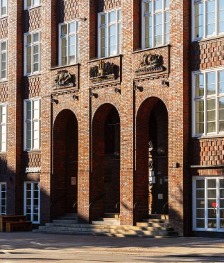 Gnsemarkt, Hamburg, Almanya Maliye Müdürlüğü 'nün tarihsel cephesi