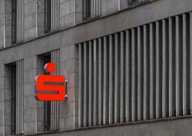 Branch of the Sparkasse and Volksbank in the old town of Wrzburg, Bavaria, Germany