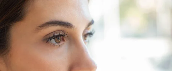 Closeup Woman Eyes Day Makeup While Looking Forwards Next Window — Stock Photo, Image