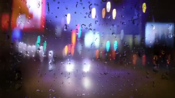 Chuva Correndo Por Uma Janela Uma Tempestade Cidade — Vídeo de Stock
