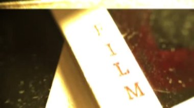 Eski tip slayt filmlerinin arıza efektini kapat