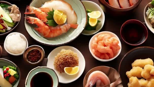 様々な日本料理のトップビュー — ストック動画