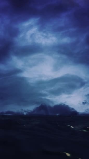 Dunkler Ozean Mit Stürmischen Wolken Horizont Video — Stockvideo