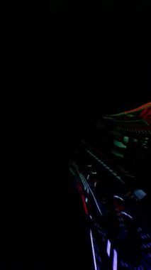 Yüksek hızlı teknoloji tünel dikey videosunda seyahat etmek