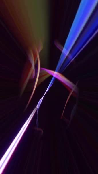 彩色光纤弦在黑色背景垂直视频下运动 — 图库视频影像