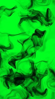 Yeşil Ekrandaki Siyah Duman dikey videosu