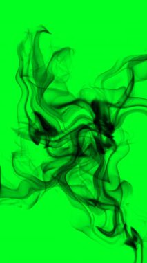 Yeşil Ekrandaki Siyah Duman dikey videosu