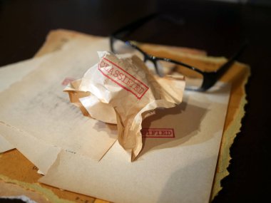 Gizli belgelerin kapatılması