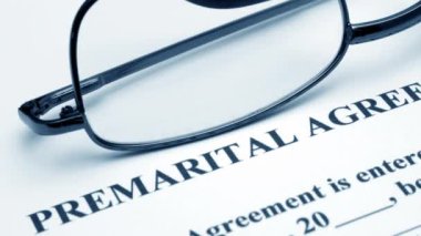 Evlilik öncesi anlaşmanın kapanışı.