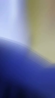 Ekrandaki dikey videoda Lens ve Işık Sızıntıları