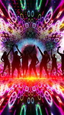 Fütürist Işık Gösterisi Ortamında Canlı Renklerle Grup Dansı dikey video