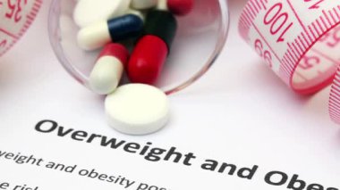 Kilolu ve obezite konsepti dolly shot