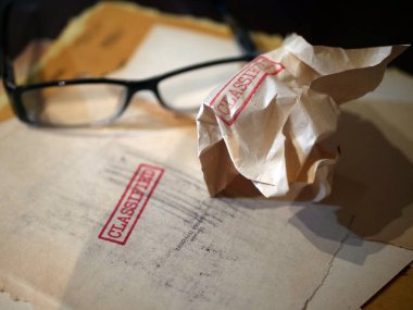 Gizli belgelerin kapatılması