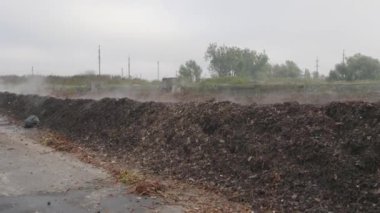  Geri dönüşüm fabrikasında gübre üretimi