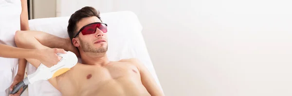Erkekler Spa Lazer Saç Temizleme Ipl Kozmetolojisi — Stok fotoğraf