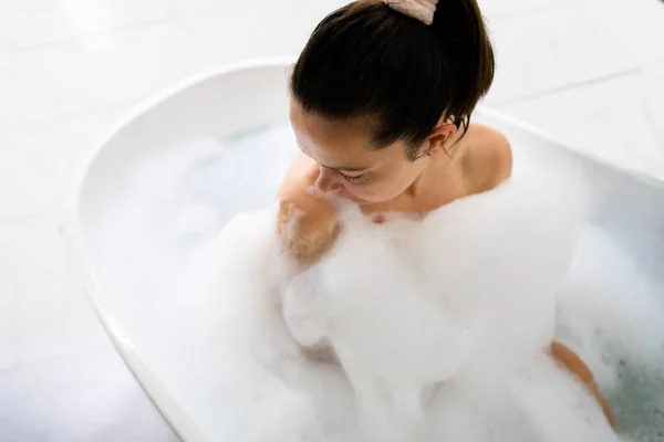 Güzeller Banyosu Spa Bakımı Rahatlama — Stok fotoğraf
