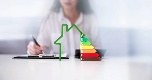 Energieffektiv Husrevision Byggnadskonsumtion — Stockfoto