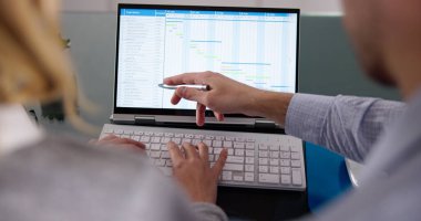 Gantt Gantt Yazılım Projesi ve Dijital Gündem Takvimi